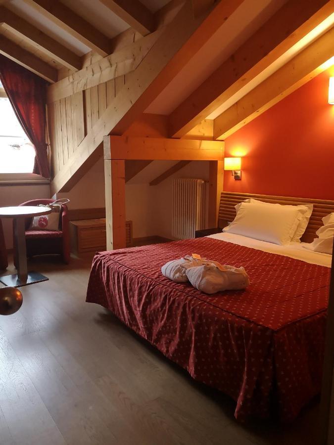 Albergo Cavallino Bianco Rumo Exterior photo